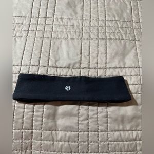 Lululemon Black Elastic Headband